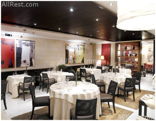 Eridanus Hotel 29